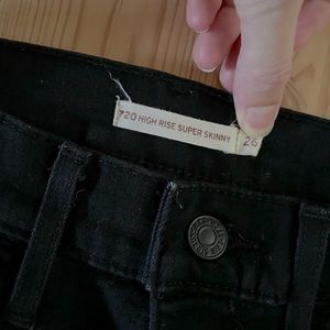 Levi’s black high rise super skinny